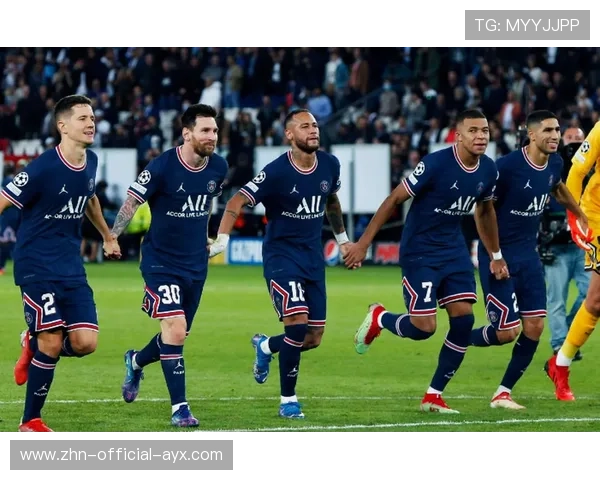 巴黎圣日耳曼三连胜，姆巴佩再度闪耀赛场，巴黎续约姆巴佩